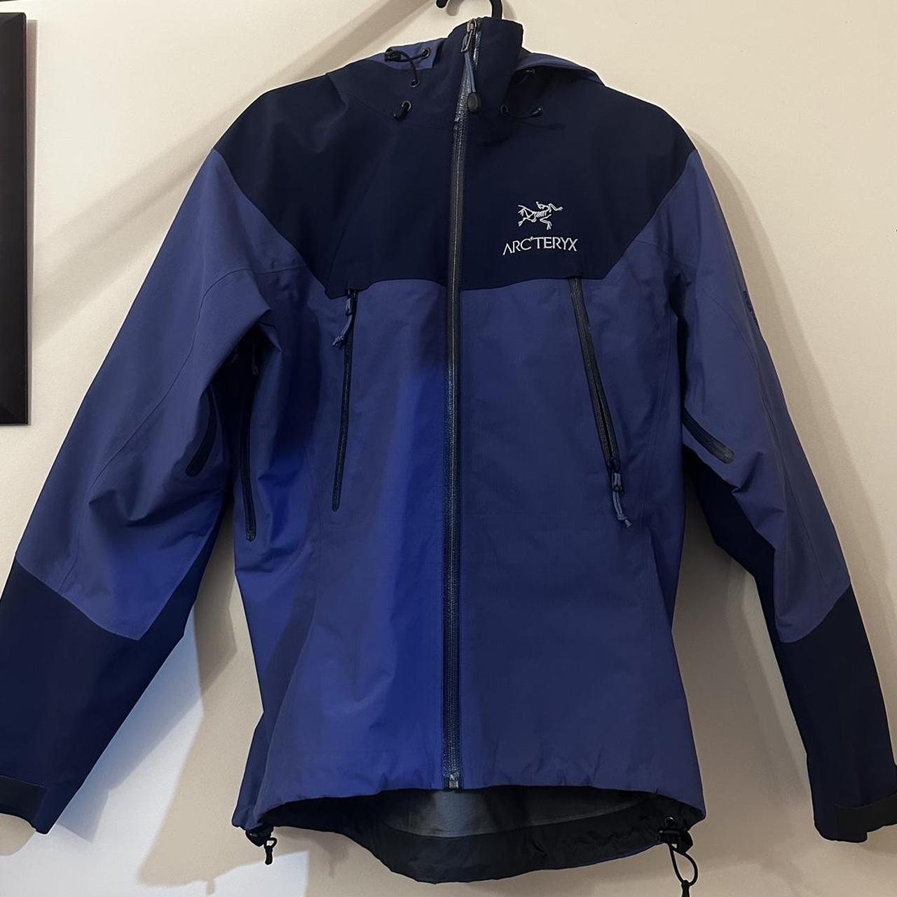 Arcteryx Beta AR Women’s M Price negotiable - Depop