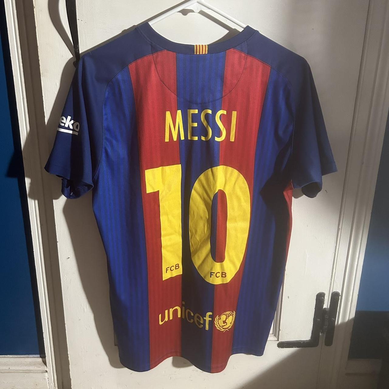 Real Madrid Messi Jersey NEVER WORN Size M #jersey... - Depop