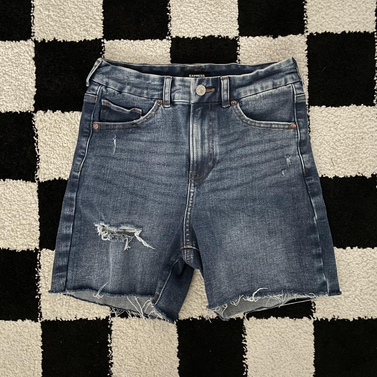 Express Women's Shorts Depop