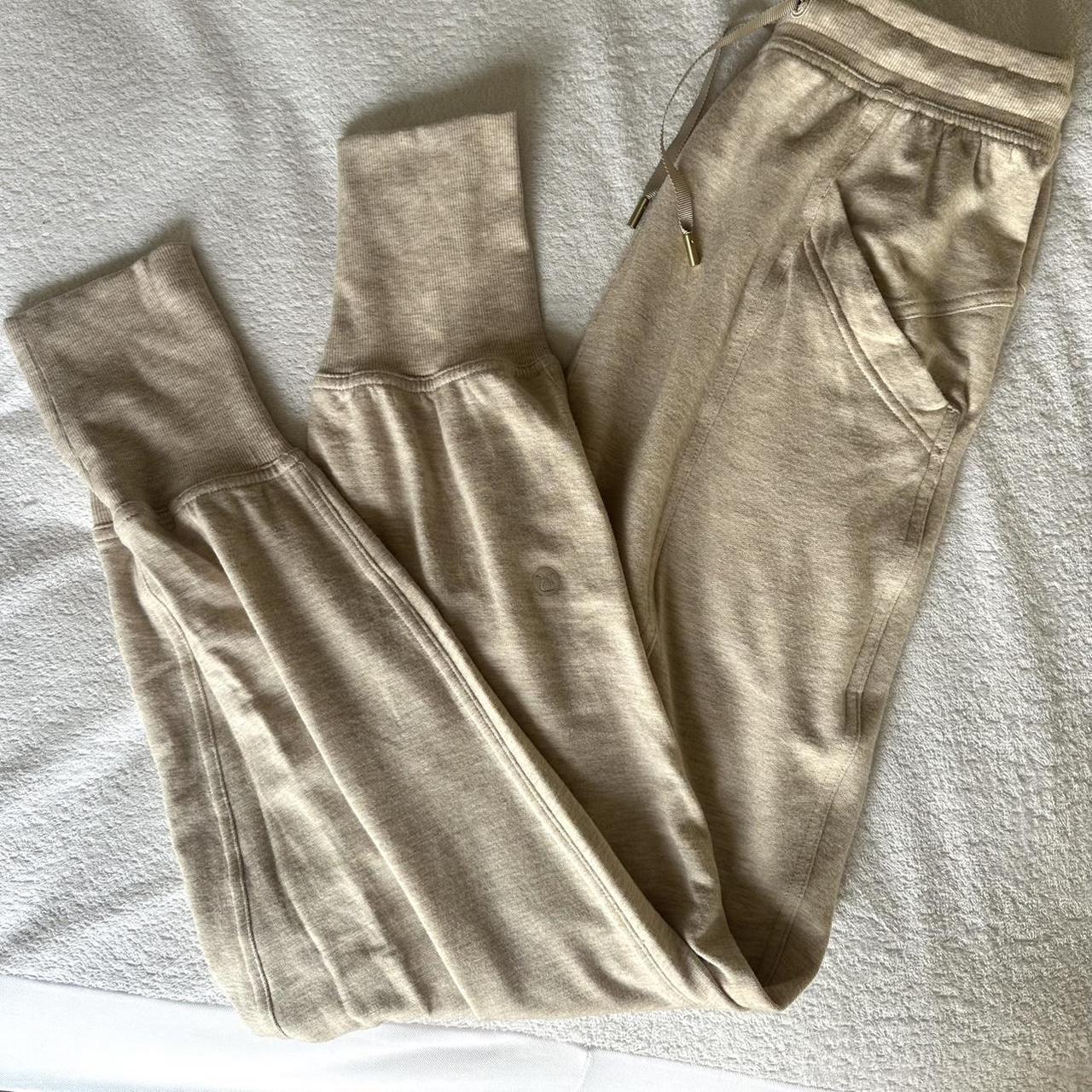 Lululemon sweat pants/joggers Buttery material Size - Depop
