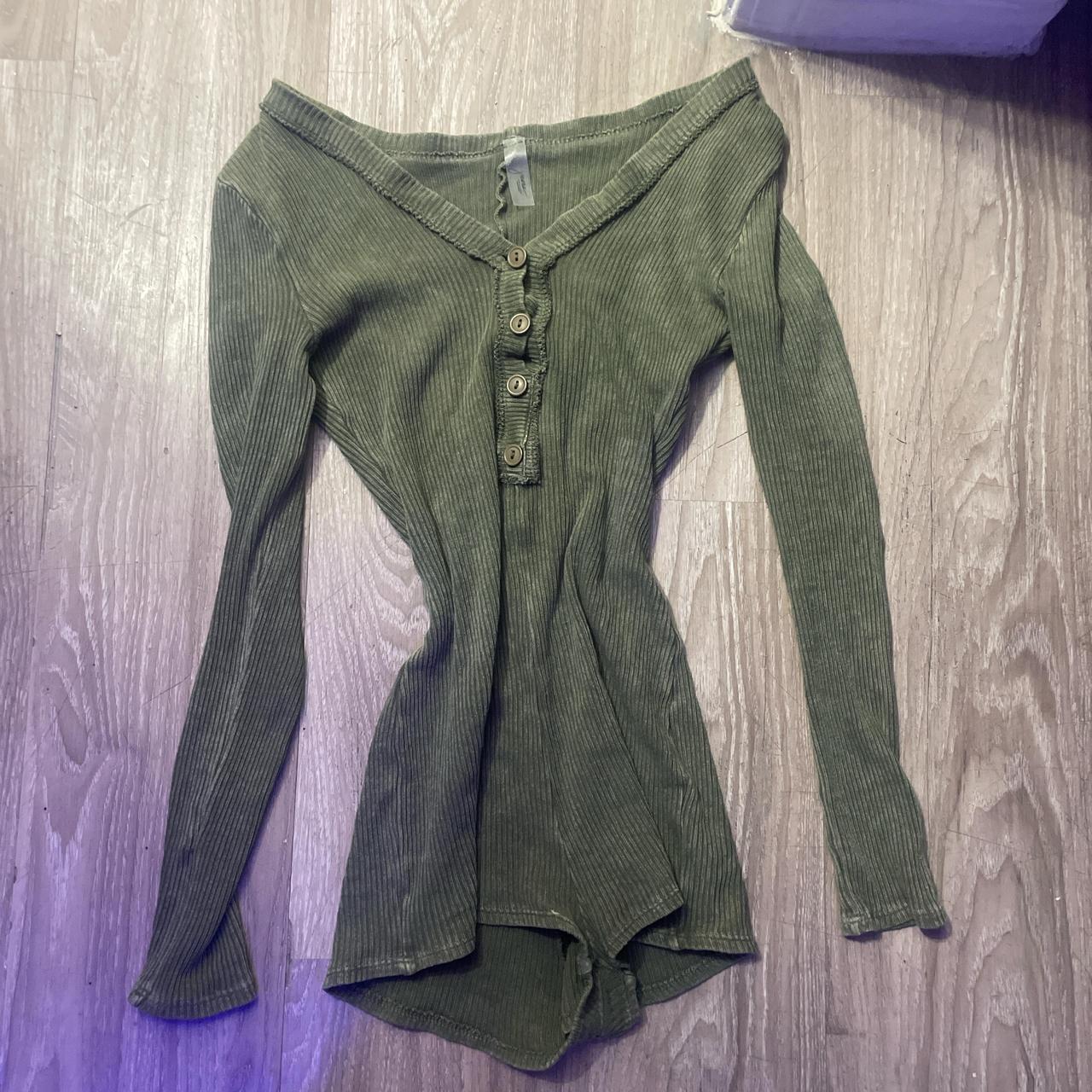 item listed by cherrykpoptart