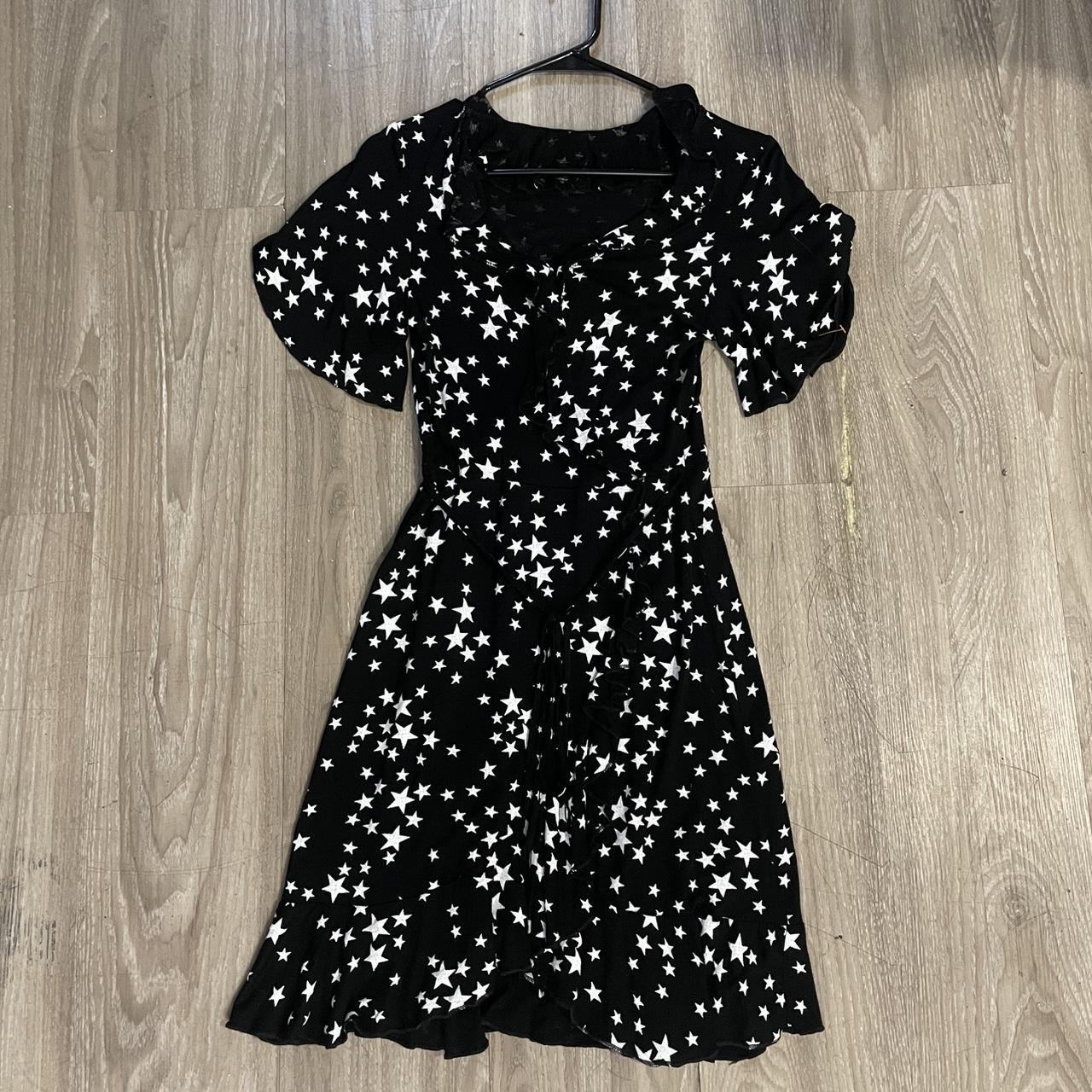 item listed by cherrykpoptart