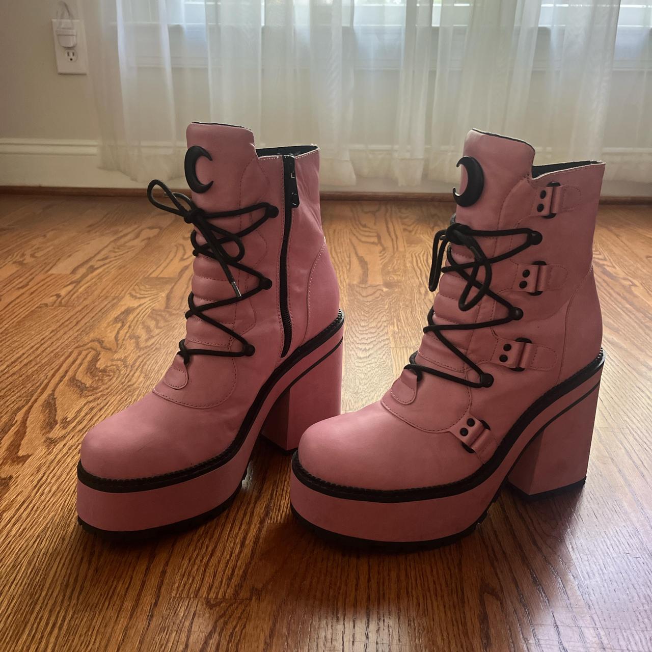 item listed by elizabeth373