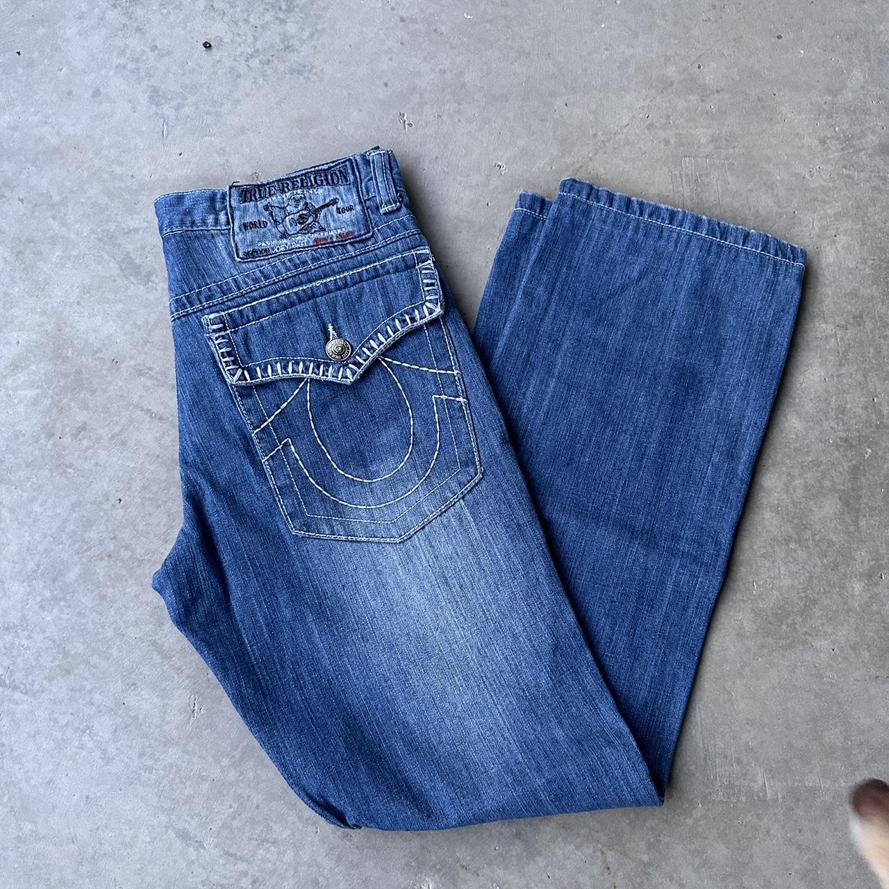 item listed by aftertakeone