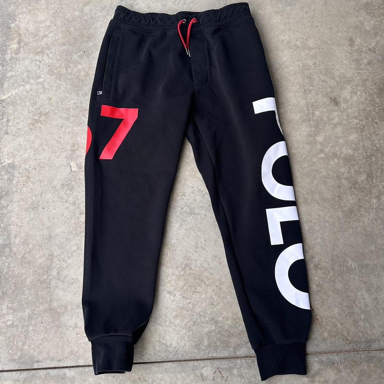 item listed by aftertakeone