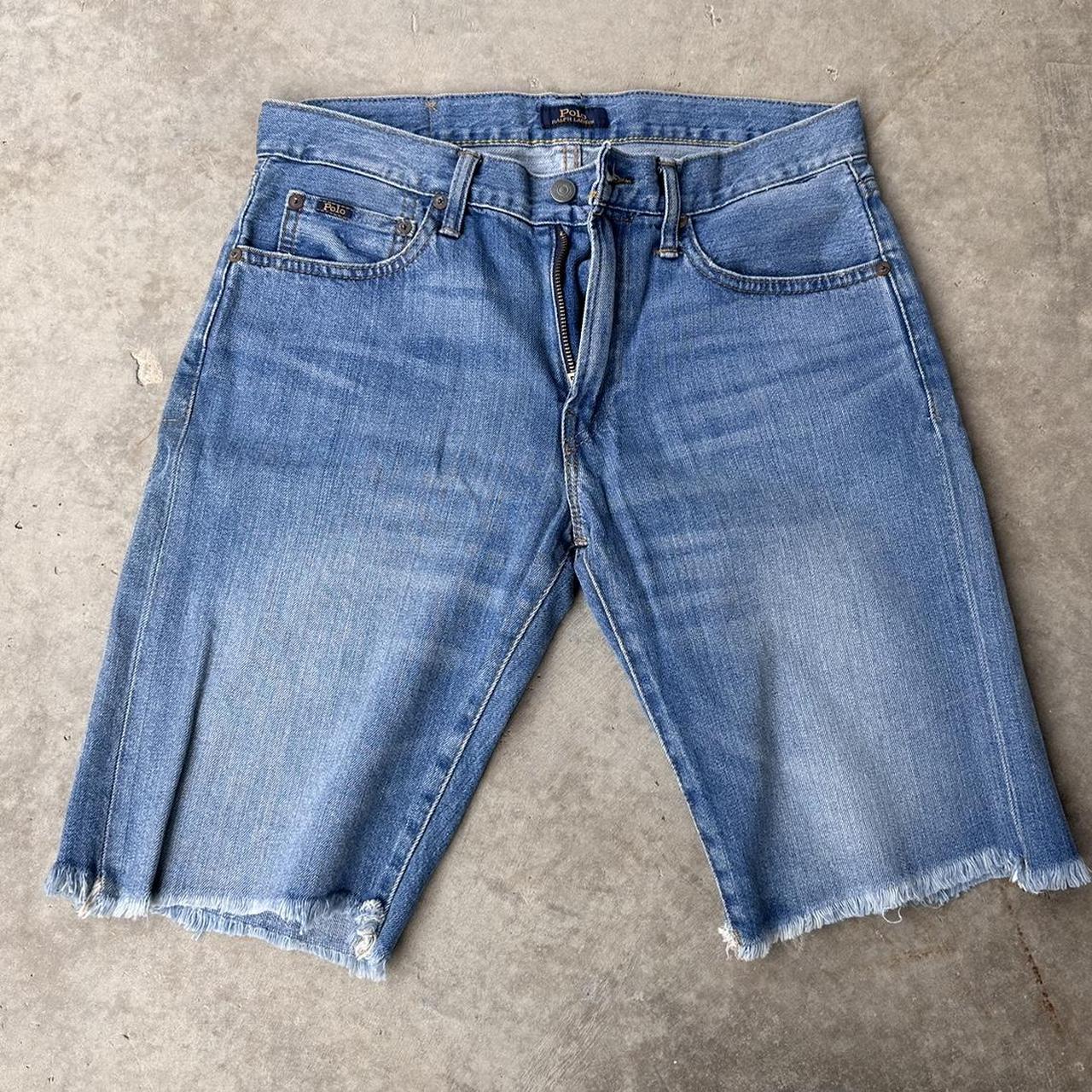 item listed by aftertakeone