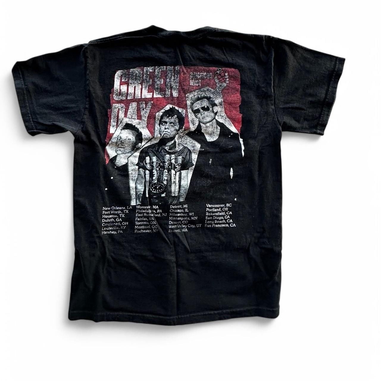 item listed by magicc__threads