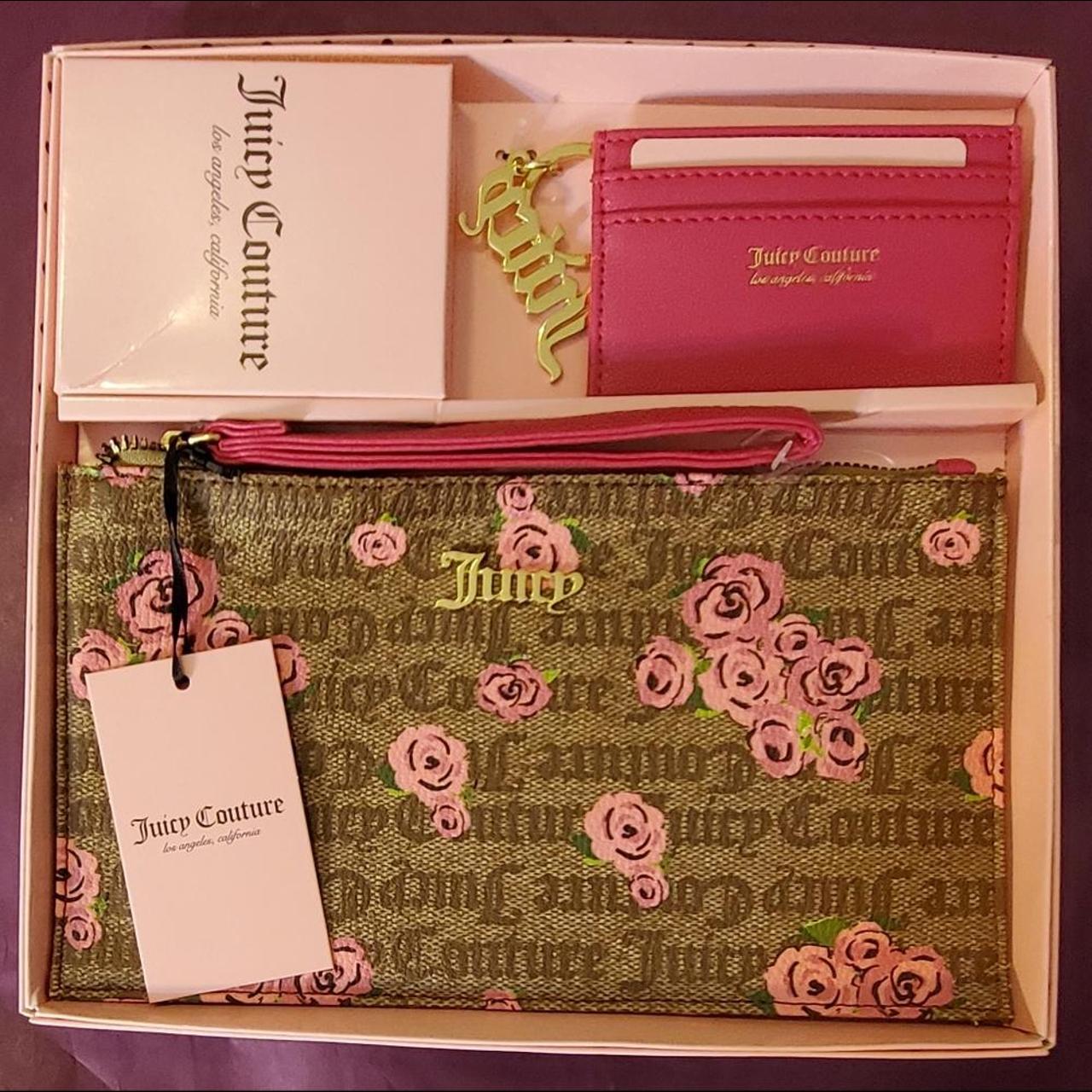 JUICY COUTURE Set- Wristlet, Cardcase and Keychain - Depop