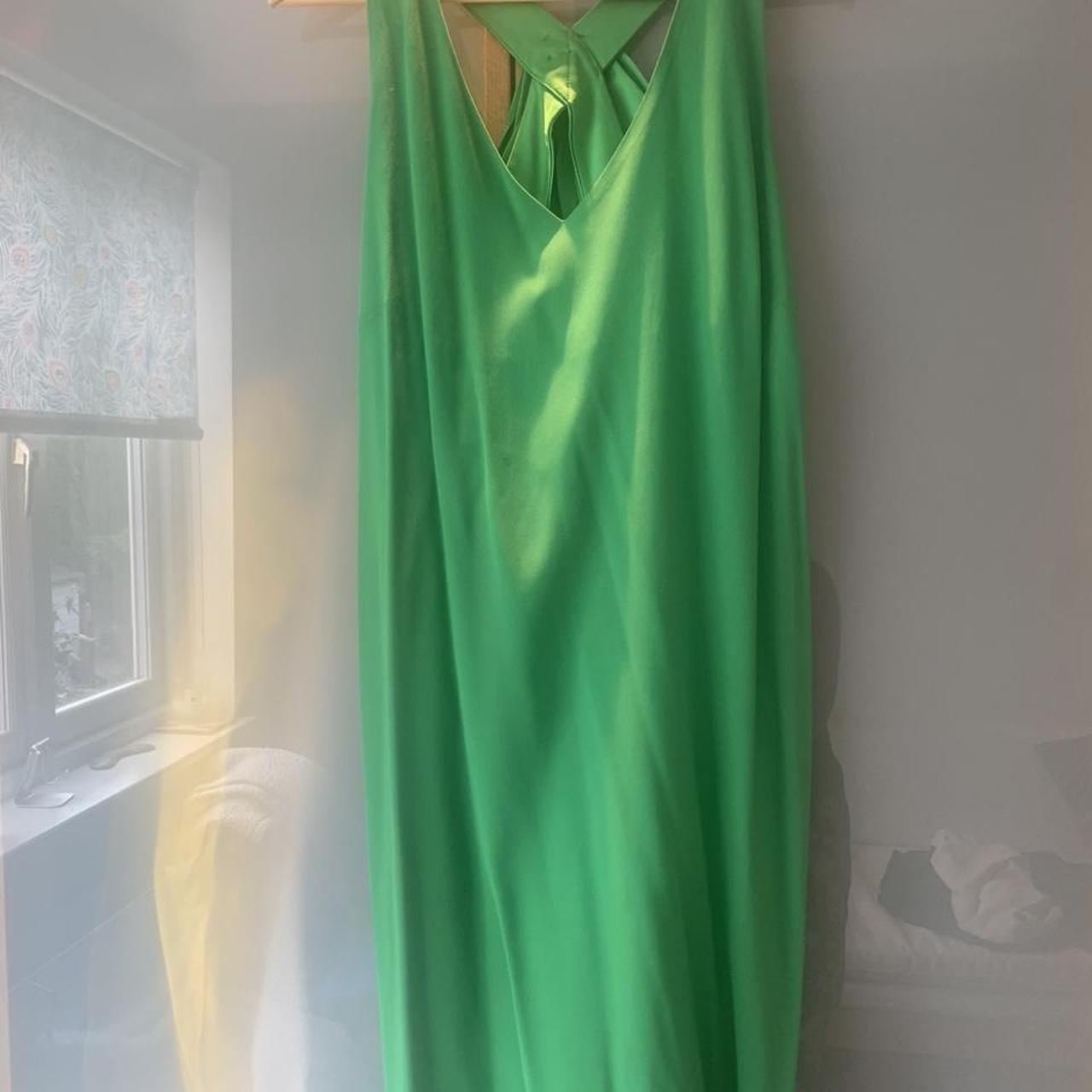 Gorgeous Jaeger green cocktail dress perfect for... - Depop