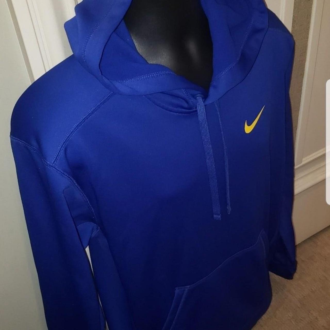 Nike livestrong therma fit hoodie online