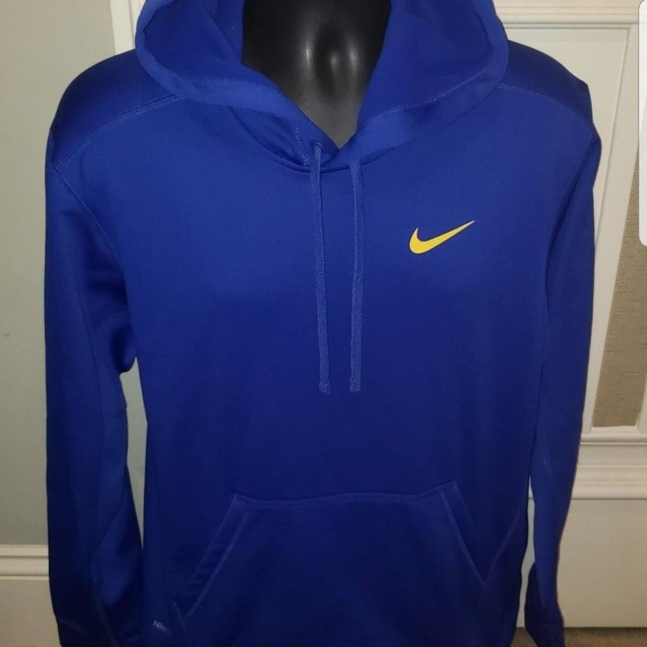 Nike livestrong therma fit hoodie best sale