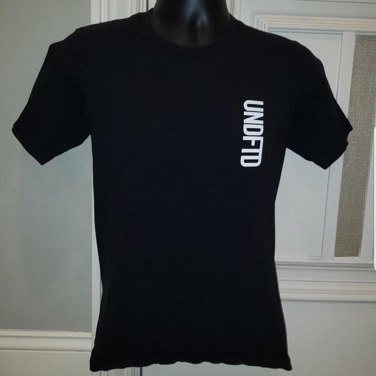 在庫処分セール 言い換え Strikes 5 Undefeated UNDFTD Logo Depop | Graphic Men's トップス