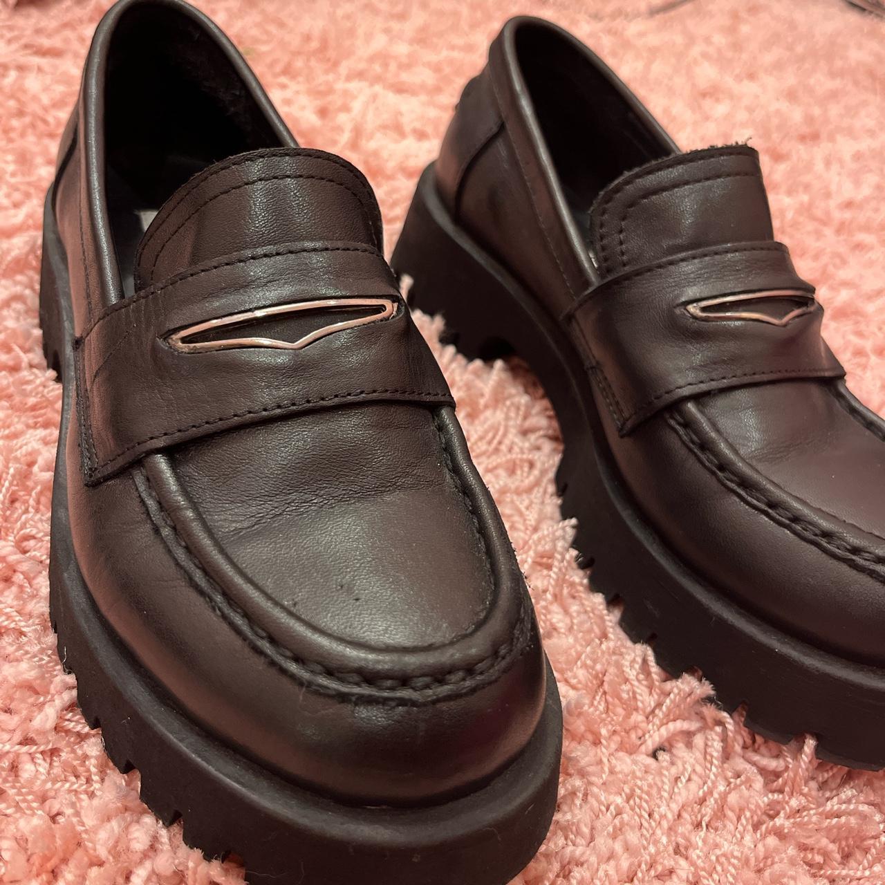 Steve Madden Women's Black Loafers | Depop