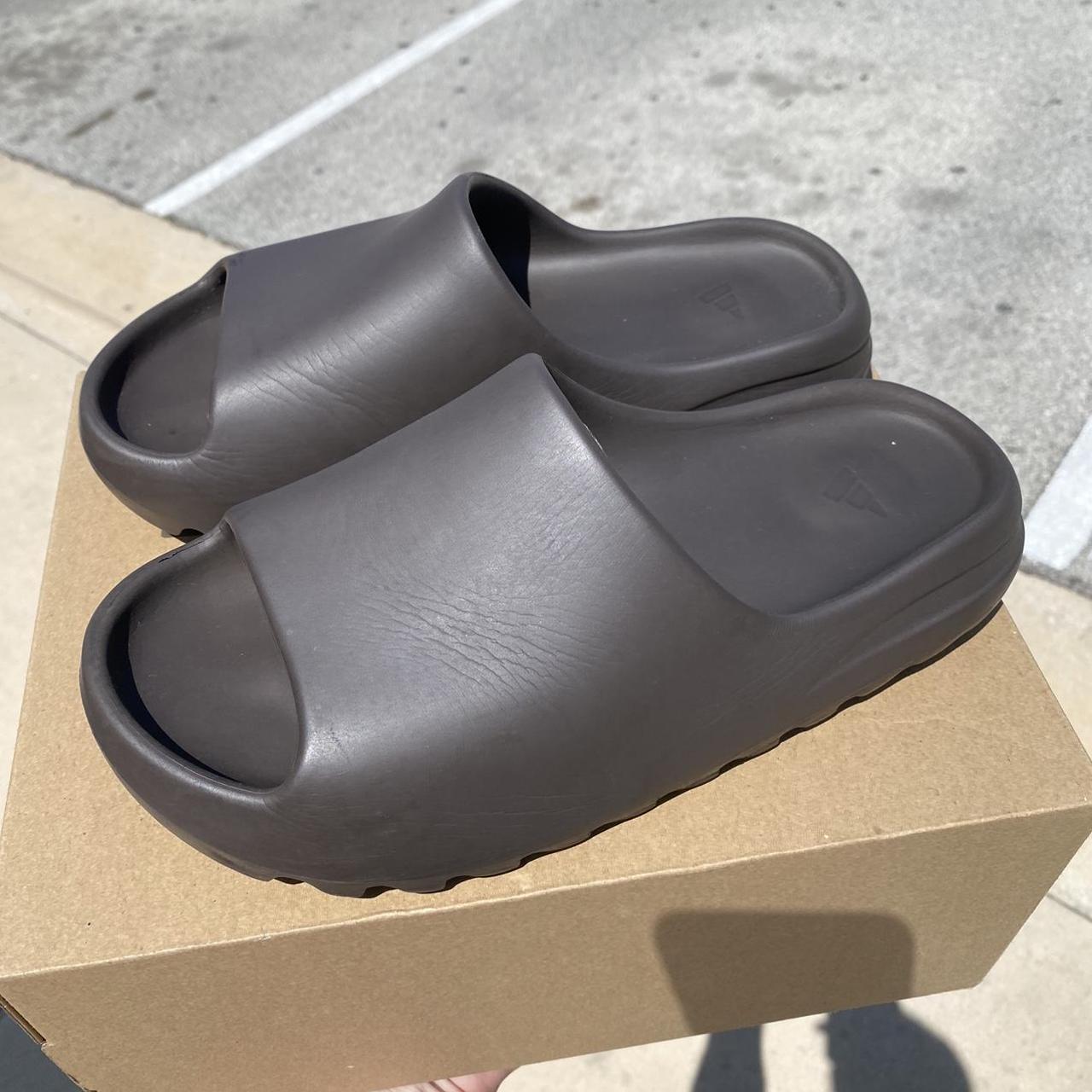 Kanye West x Adidas yeezy slide , ‘Soot’ colorway...