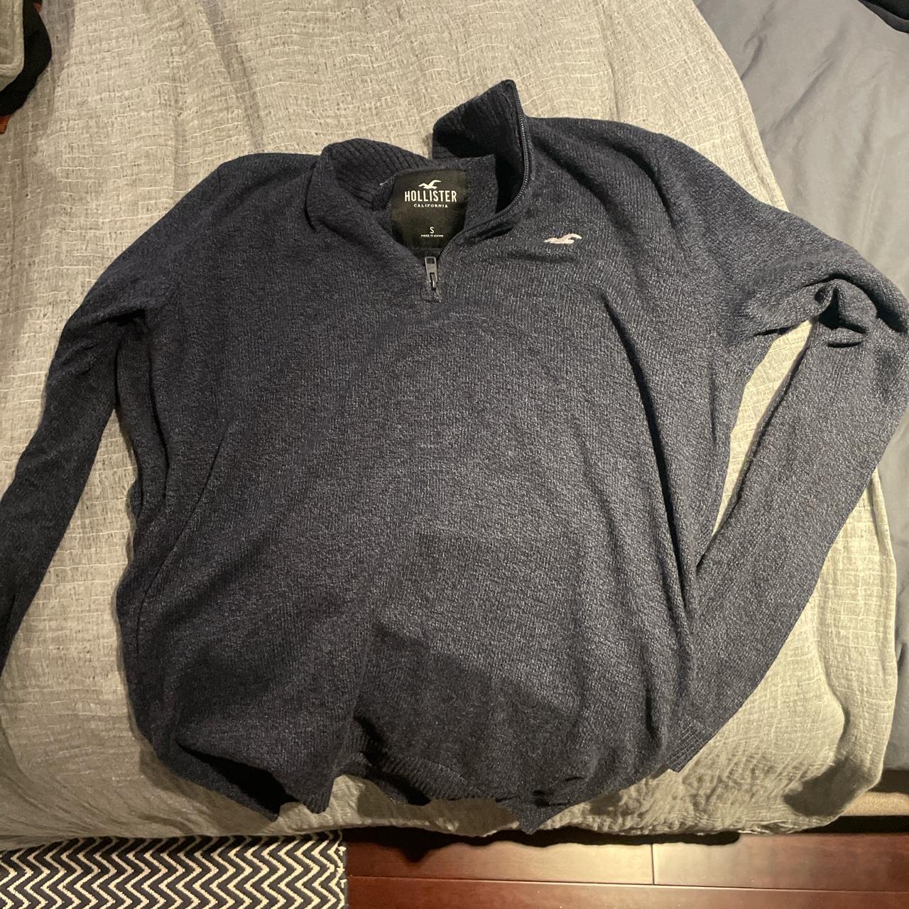 Hollister on sale quarter zip