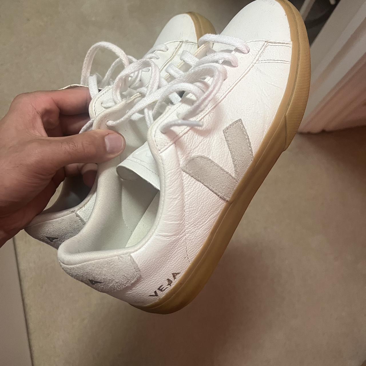 veja v12 gum sole womens