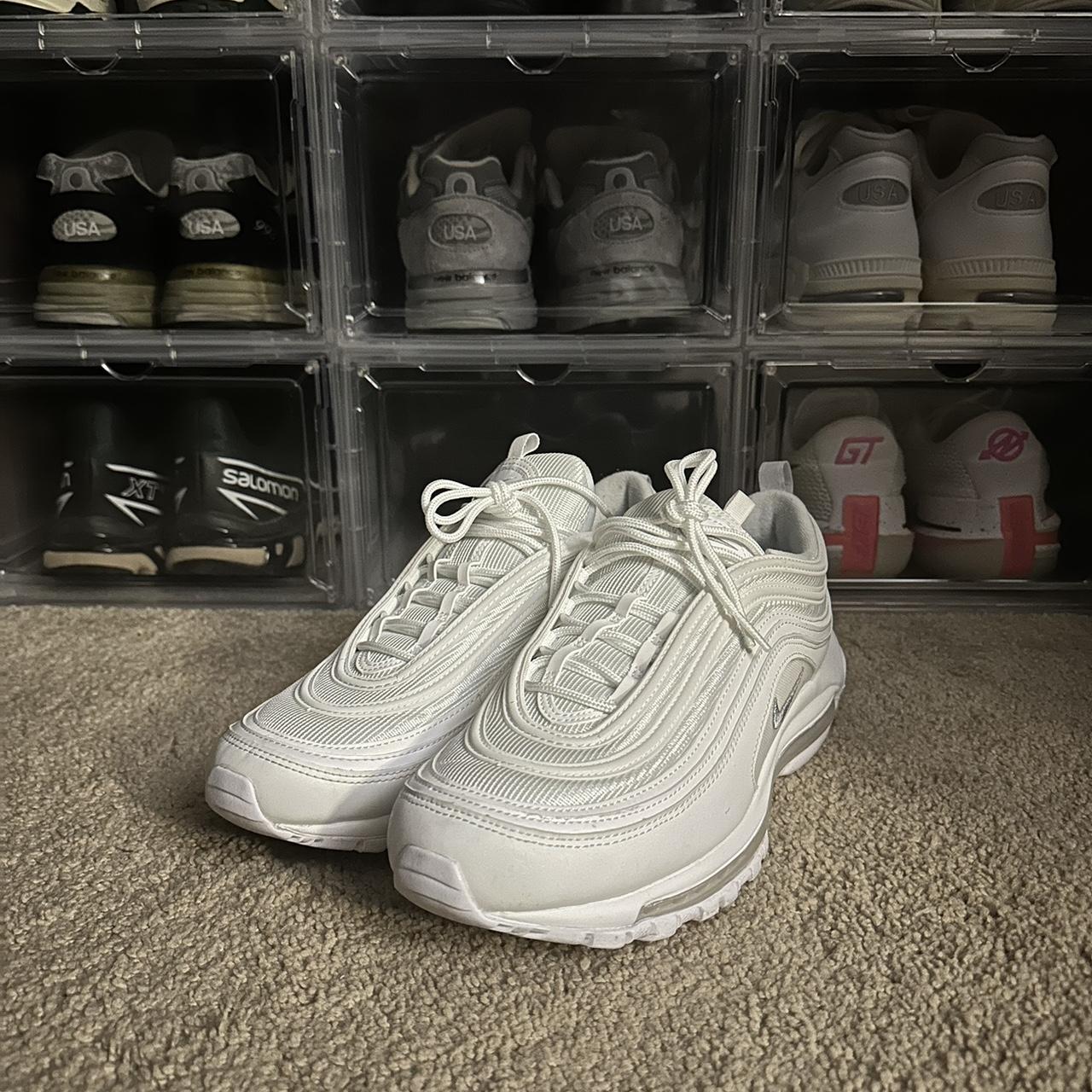 mens white nike air max trainers