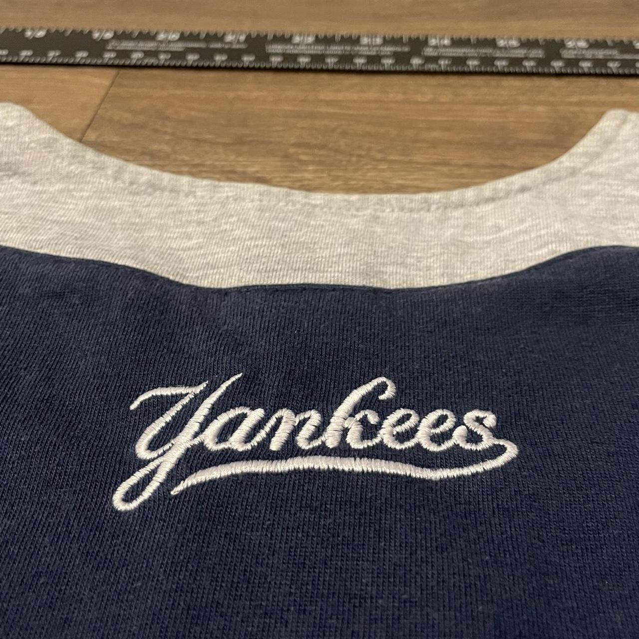 Small New York Yankees henley shirt in excellent - Depop