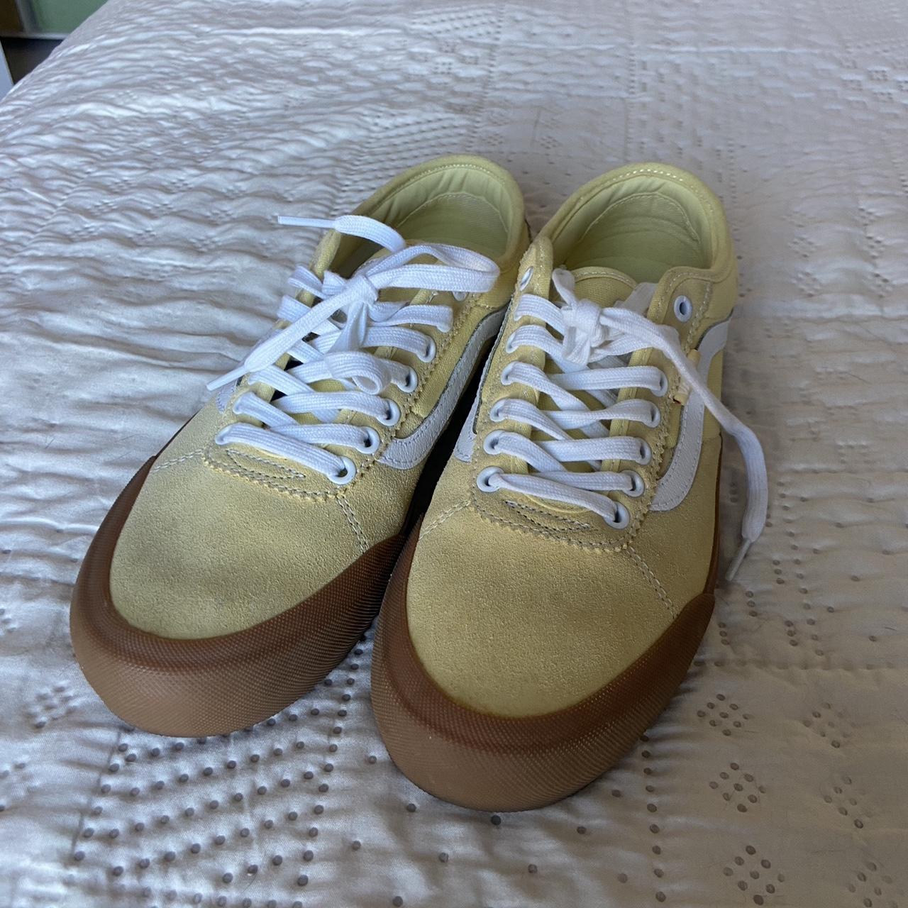 Tan low cheap top vans