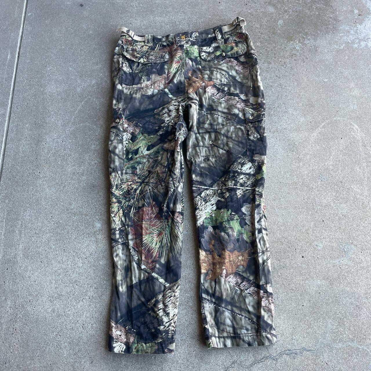 Vintage realtree cargo pants W32 L32 (approx) Small... - Depop