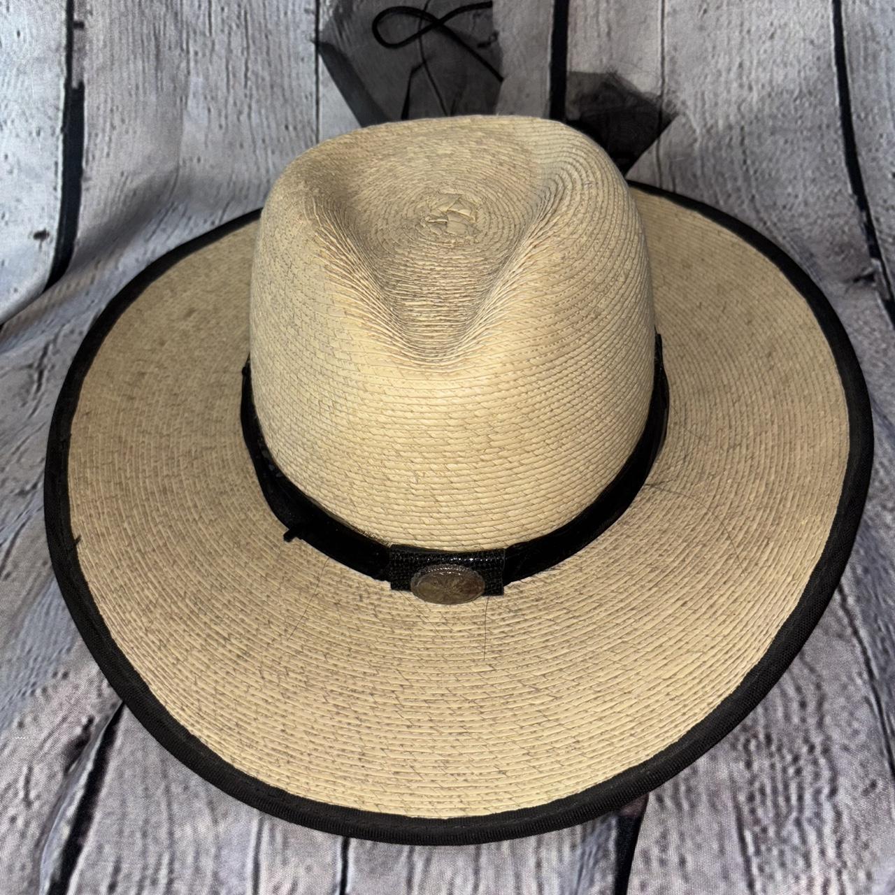 item listed by emilykeeling