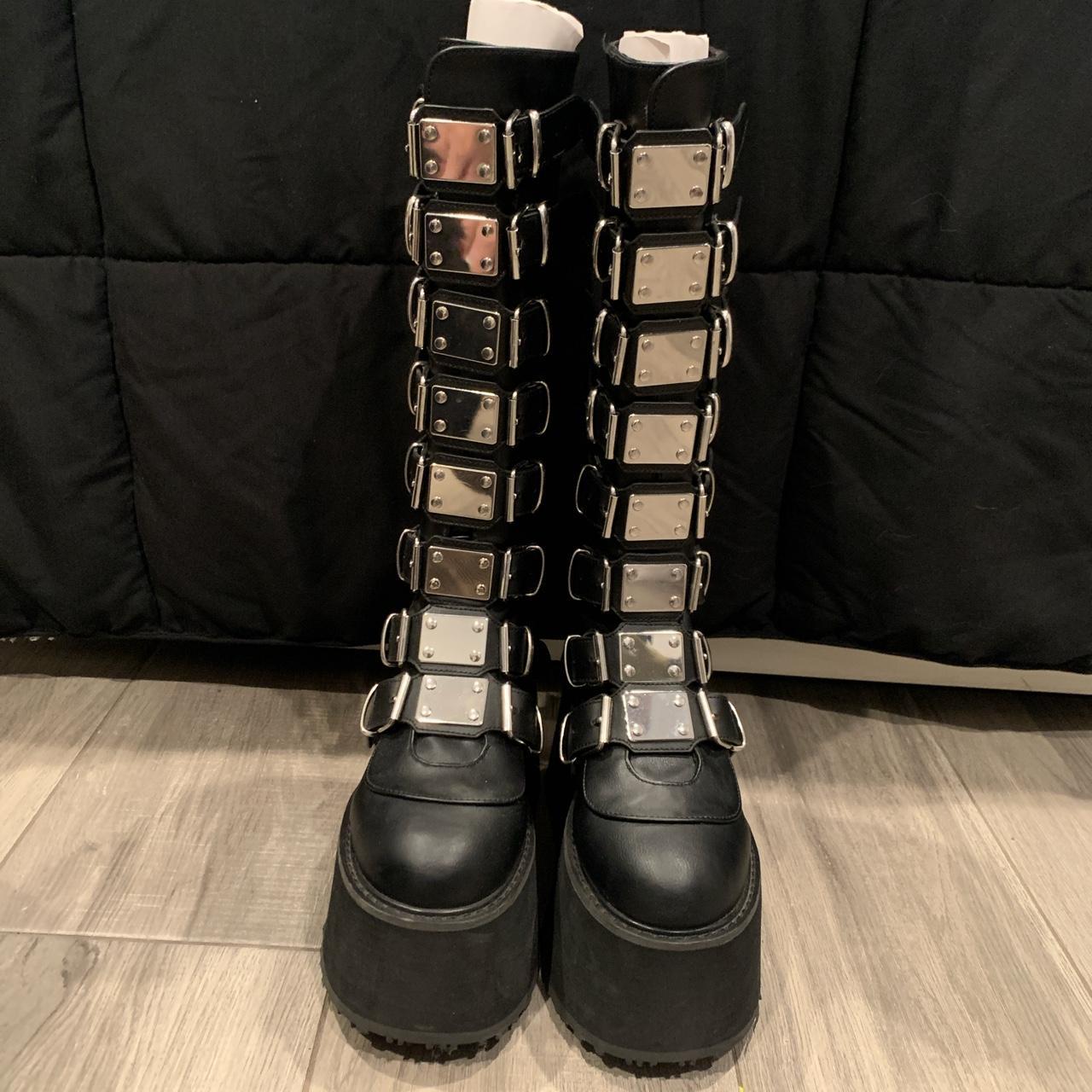 demonia boots black
