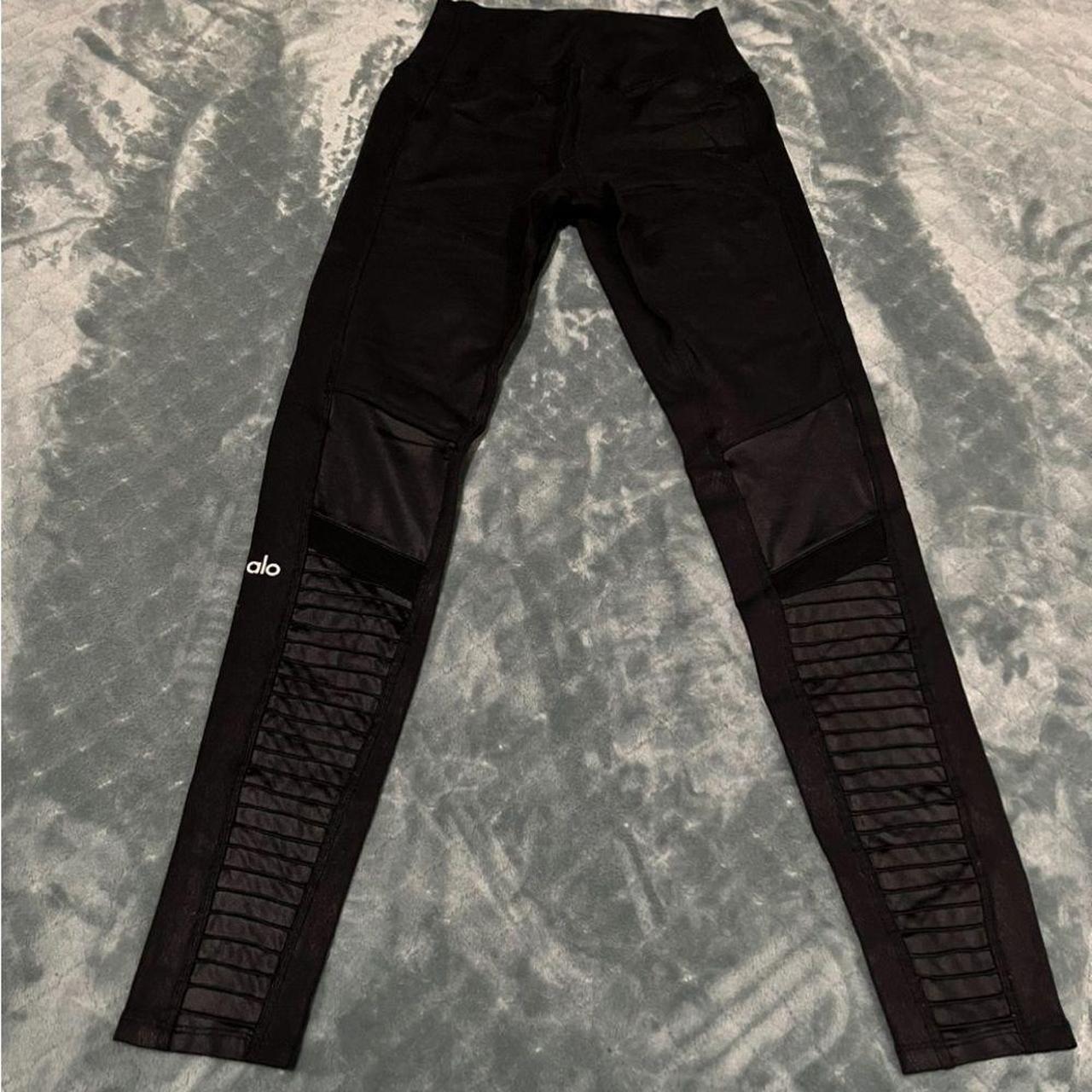 item listed by deepop155