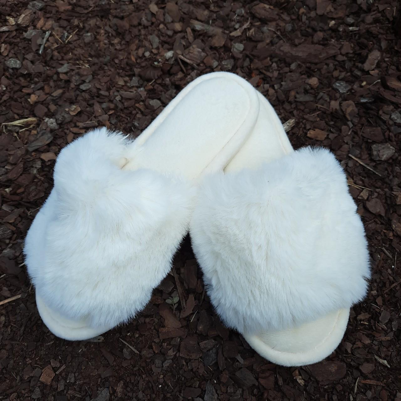 Broncos Women's Faux Fur Slippers House Shoes In - Depop