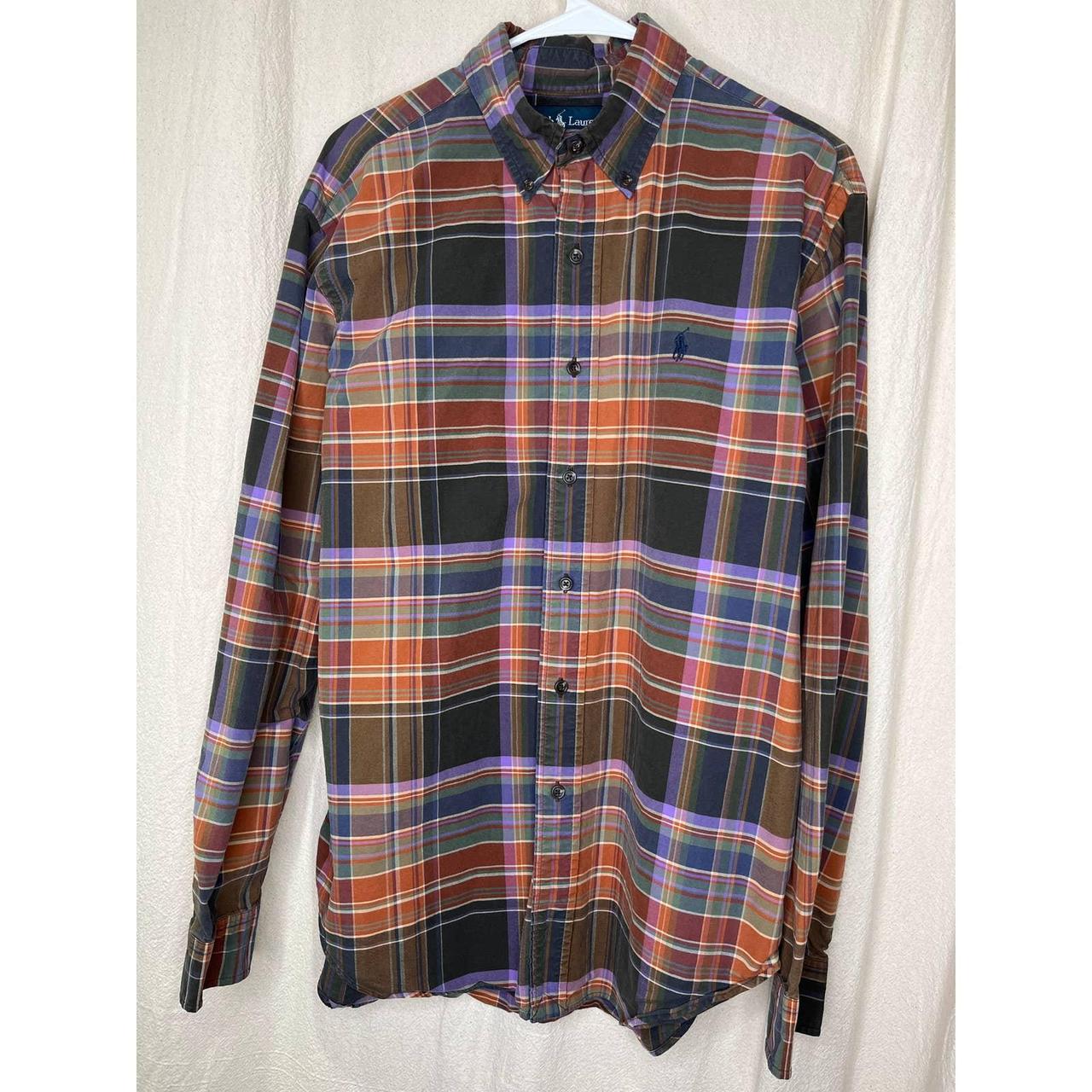 This shirt is in great condition with no stains, - Depop