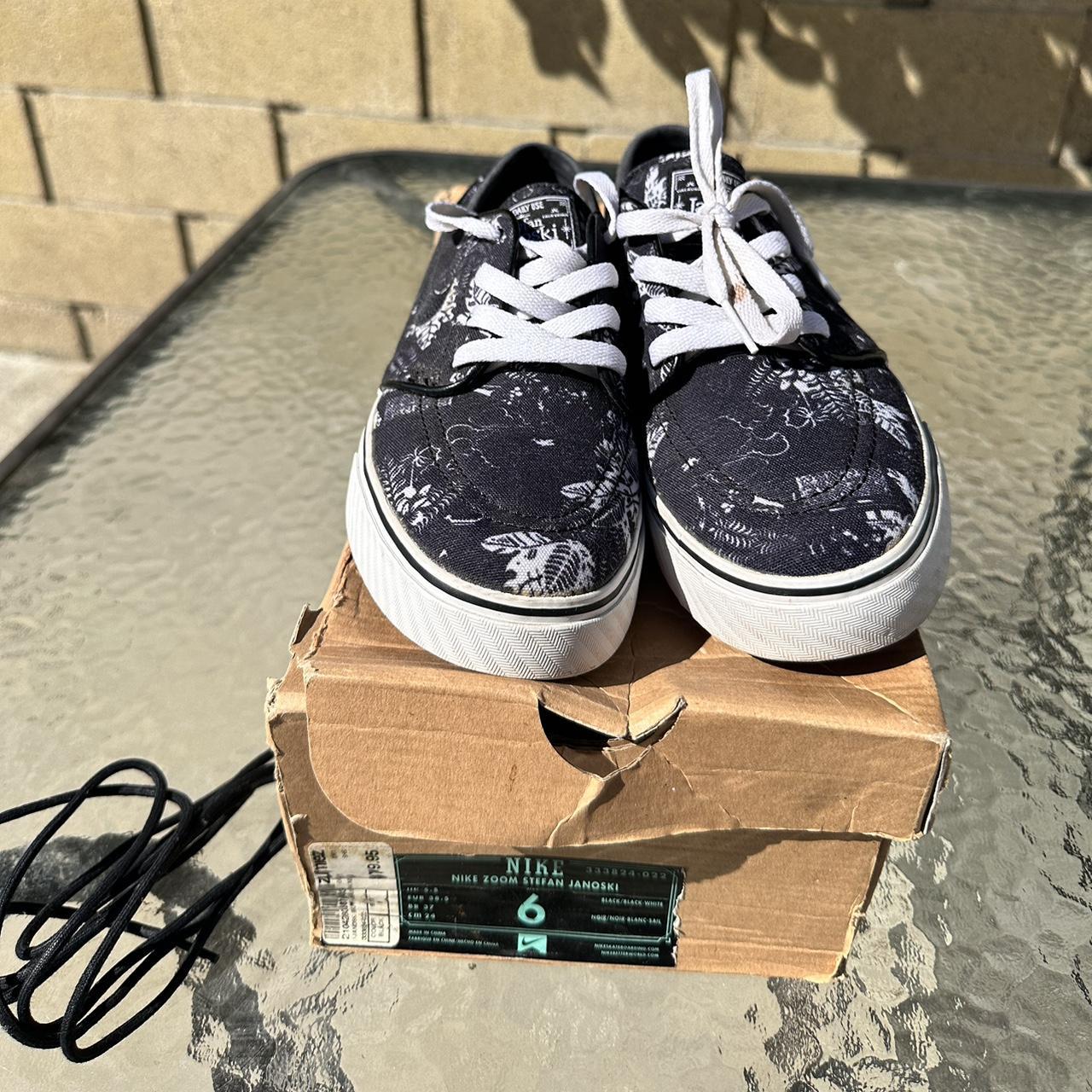 nike stefan janoski black floral