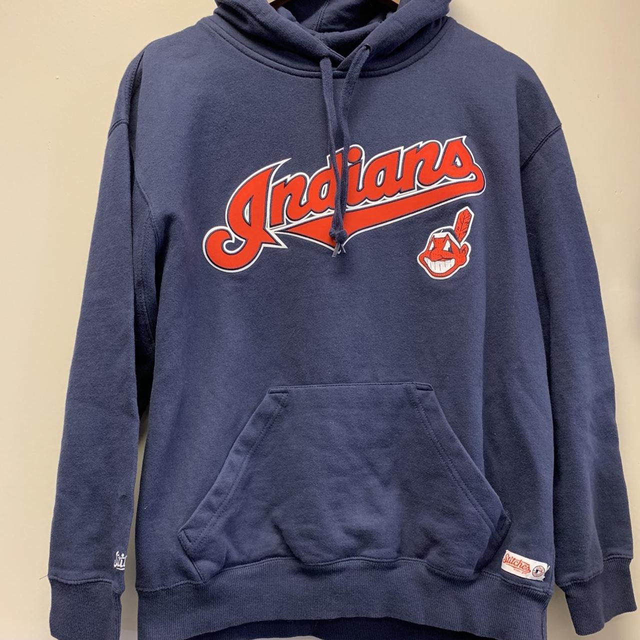 Stitches Men's Navy Cleveland Indians Logo Pullover Sweatshirt