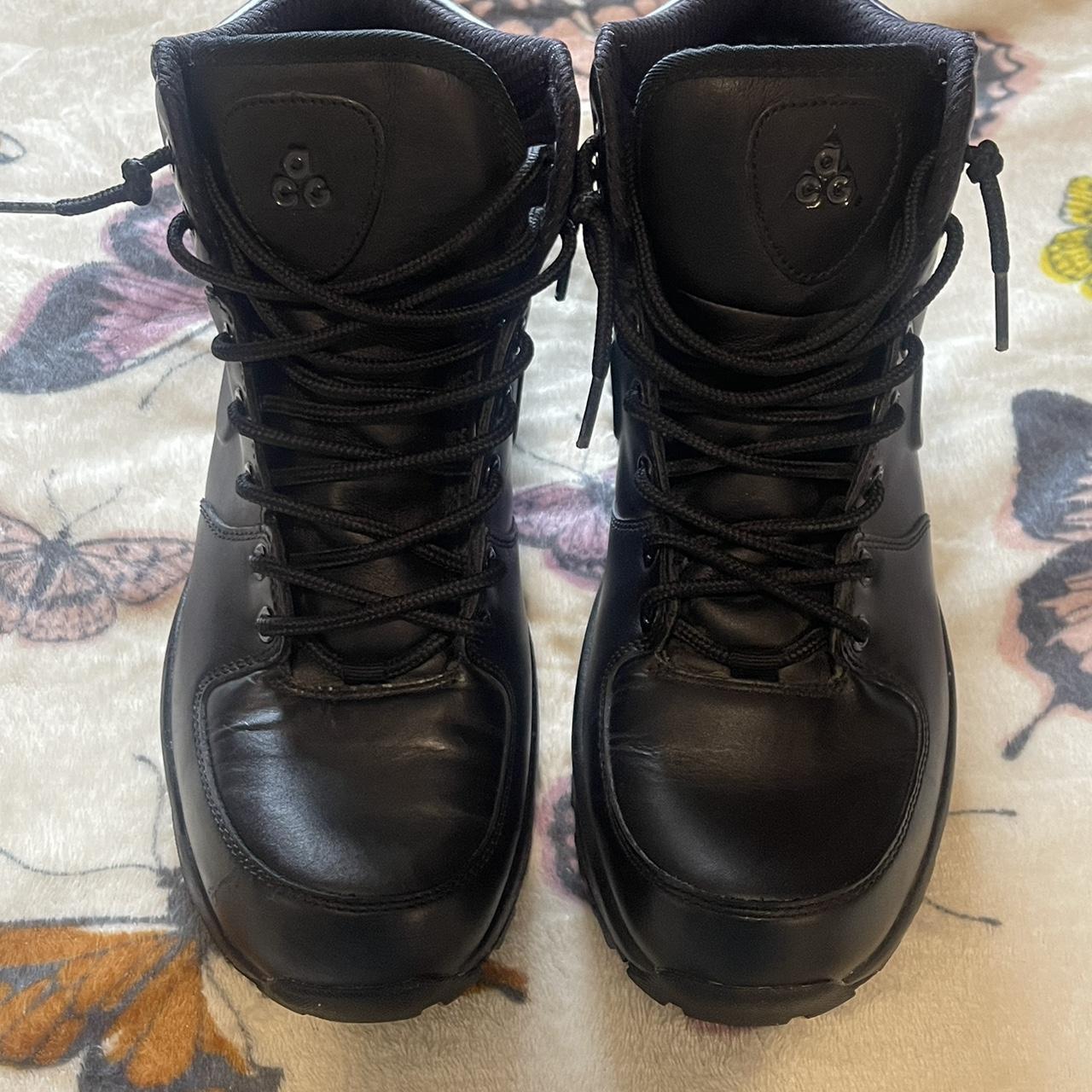 Men’s Nike Boots ACG Nike Mens size 9 Barely... Depop