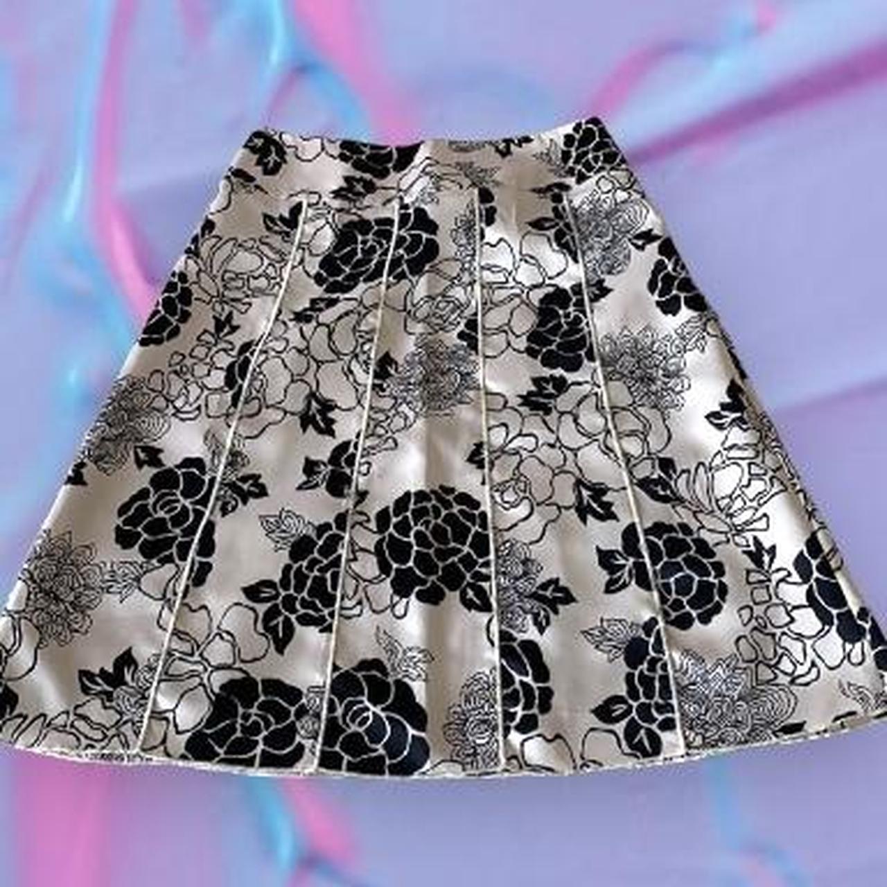 Product Image 1 - Black and off-white floral pleated