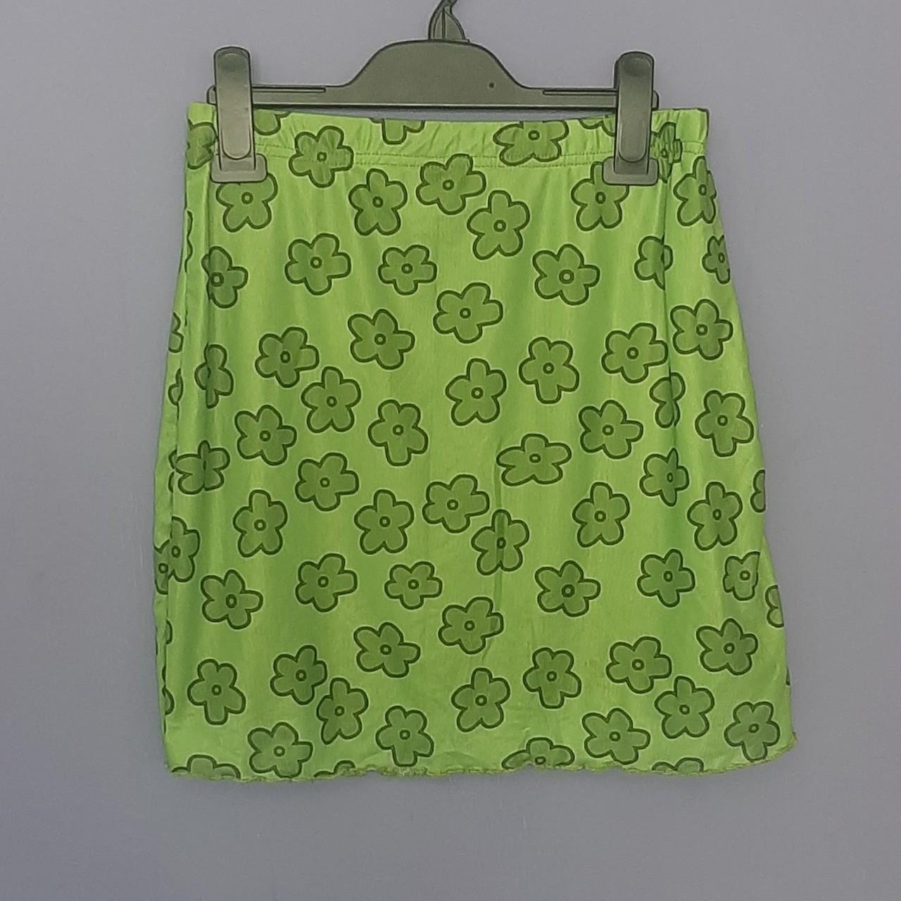 ☆GREEN FLORAL MESH SKIRT☆ UK size 10/medium but... Depop