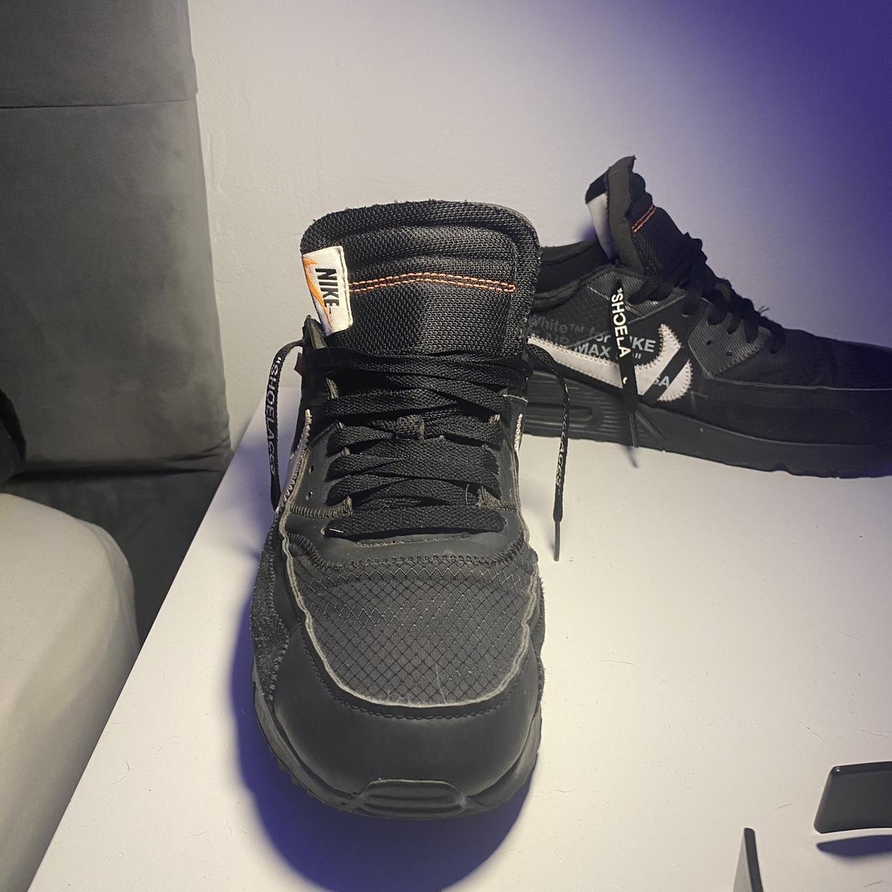 am90 off white black