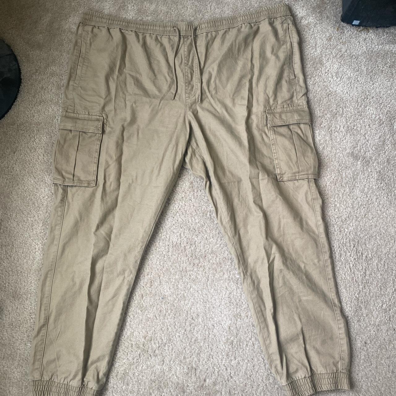 Goodfellow cotton cargo joggers size 2XL. these have... - Depop