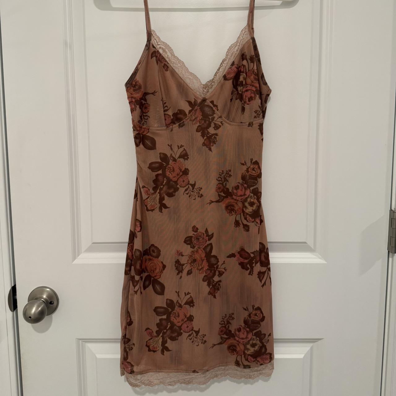 item listed by persuasianvibes