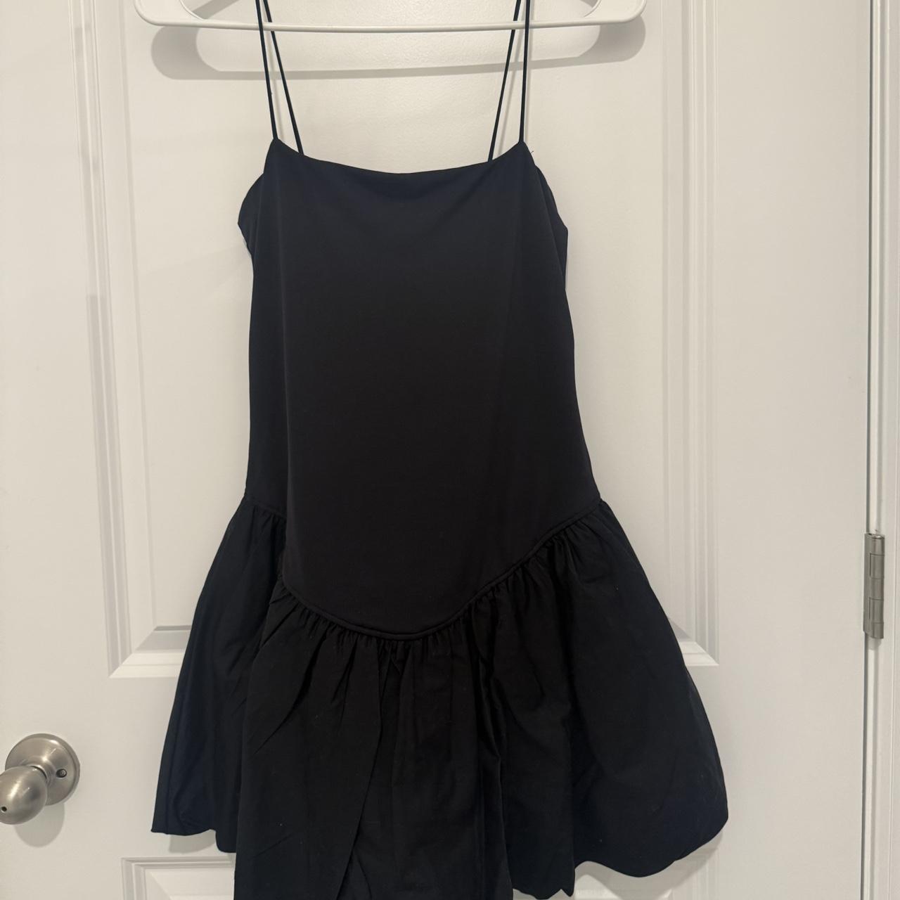 item listed by persuasianvibes