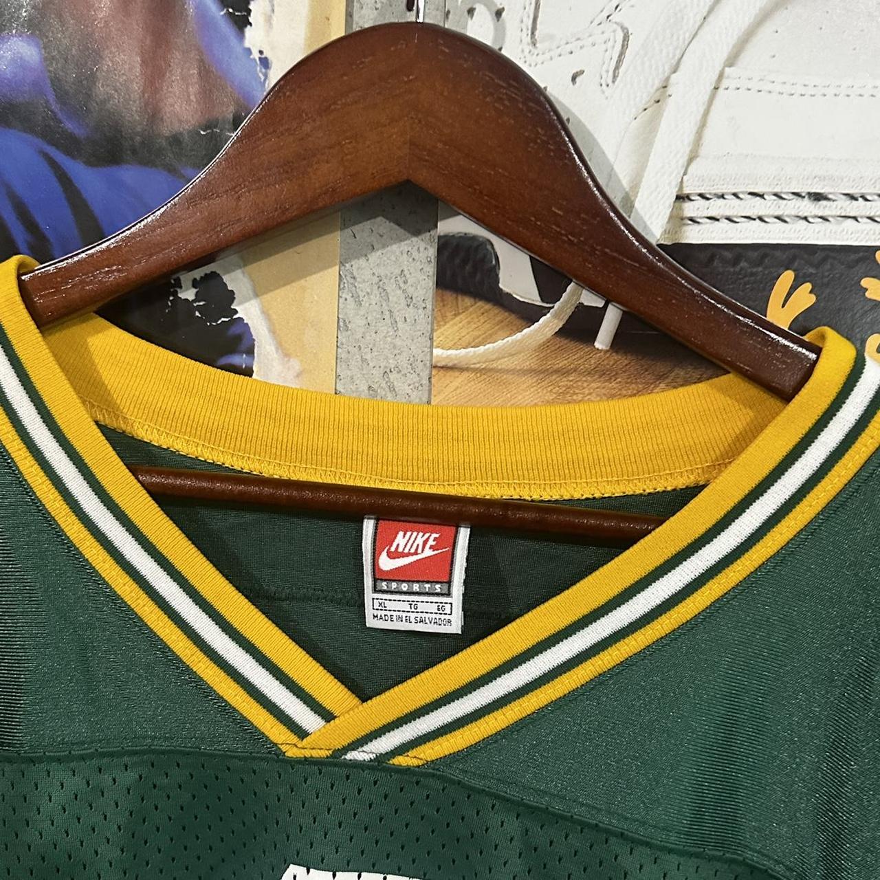 Nike, Shirts, Vintage Green Bay Packers Brett Favre Nike Jersey