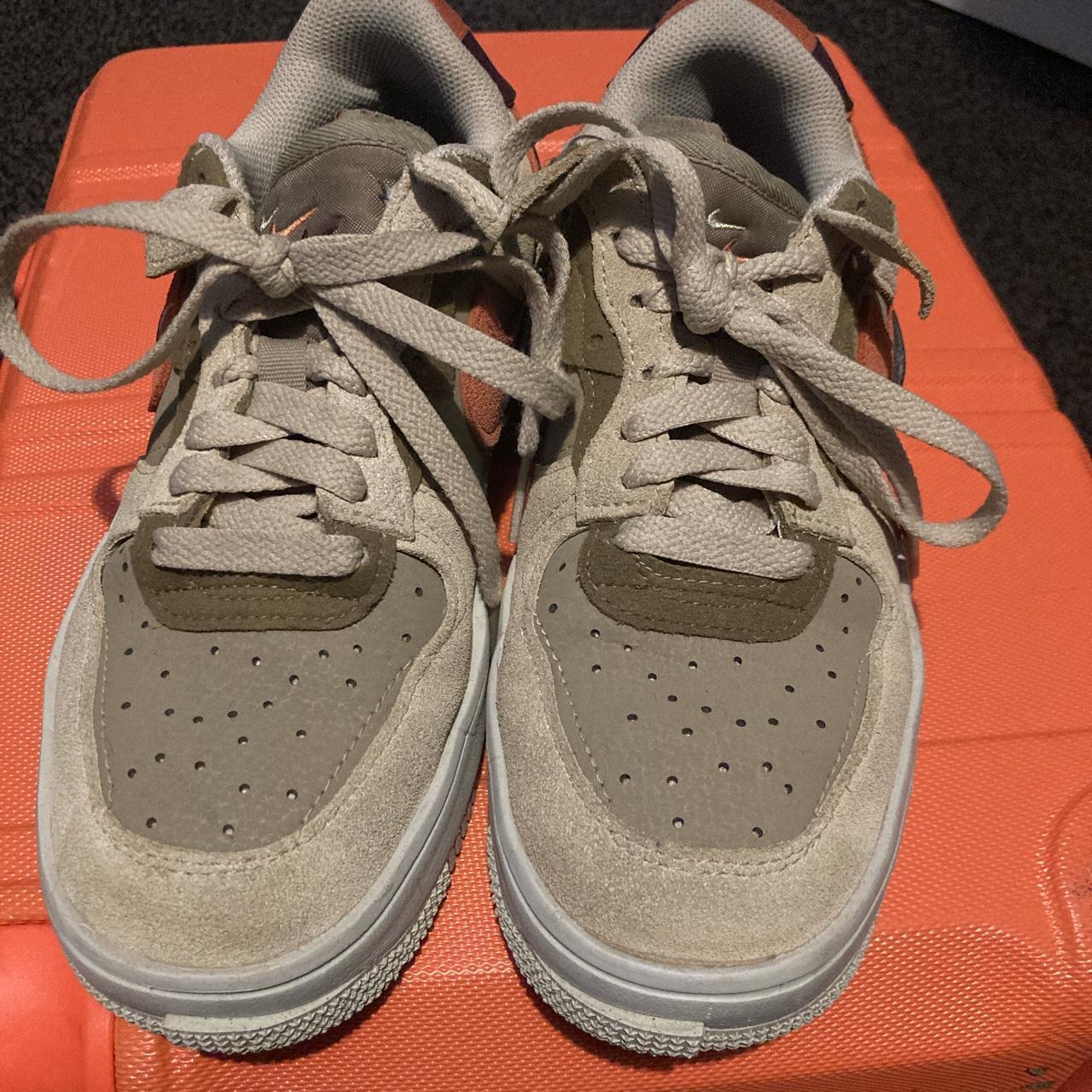 womens nike force trainers