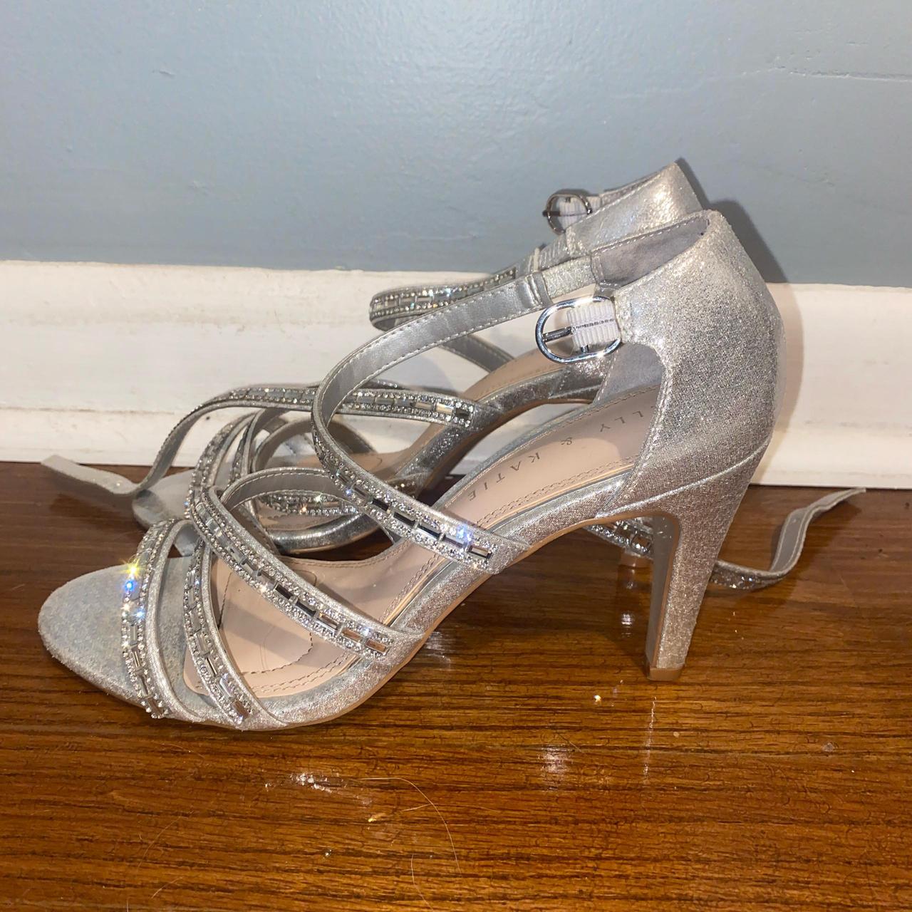 3.5 inch silver heels online