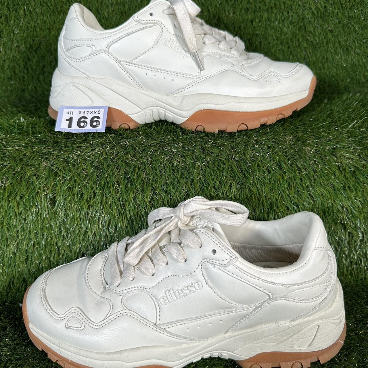 ellesse trainers womens