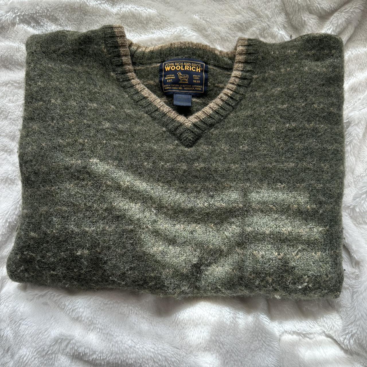 Woolrich Men's Green Jumper | Depop