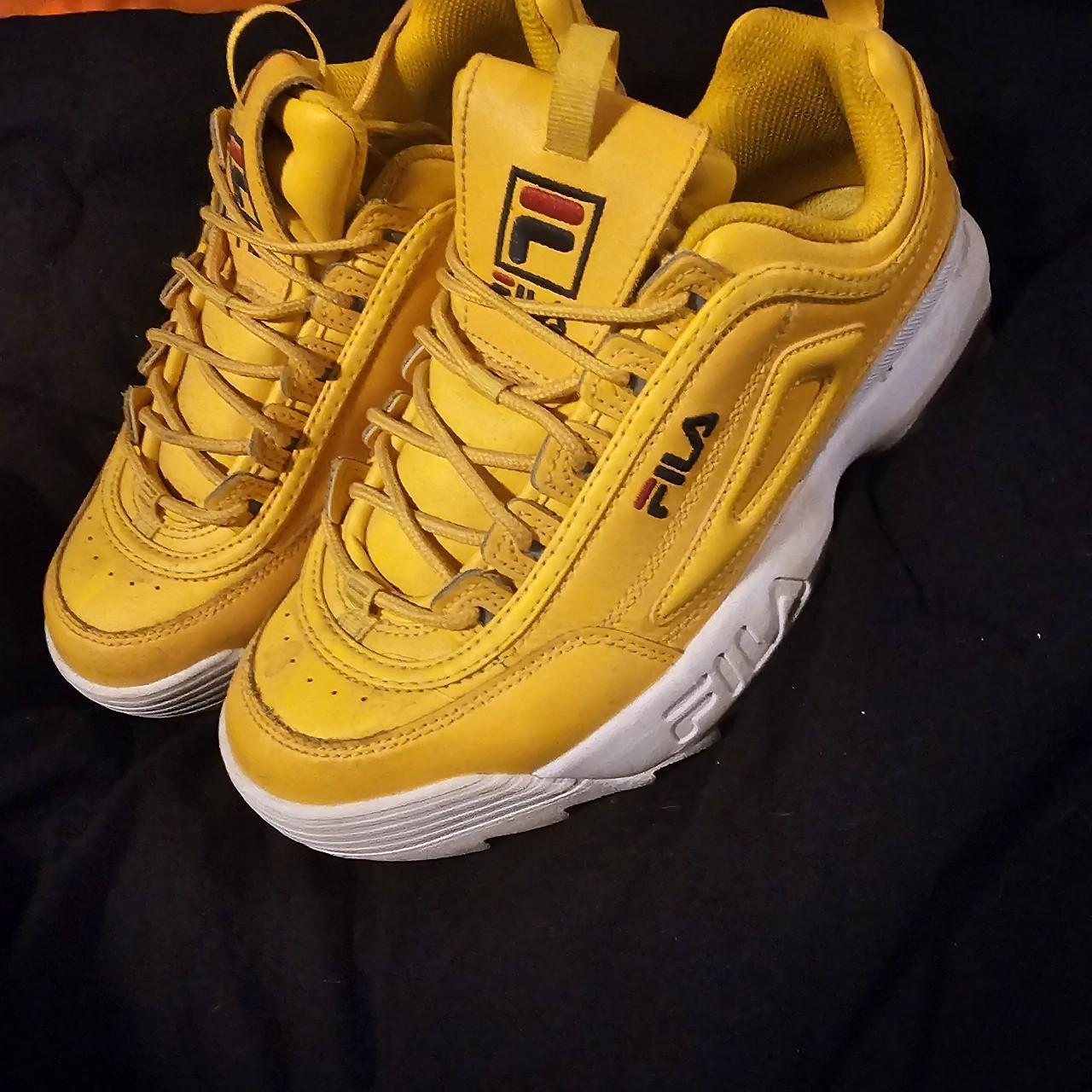 Fila trainers deals womens yellow