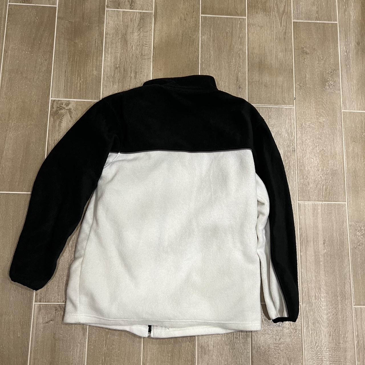 Hagar Black White Zip Up Jacket M In Good Condition Depop