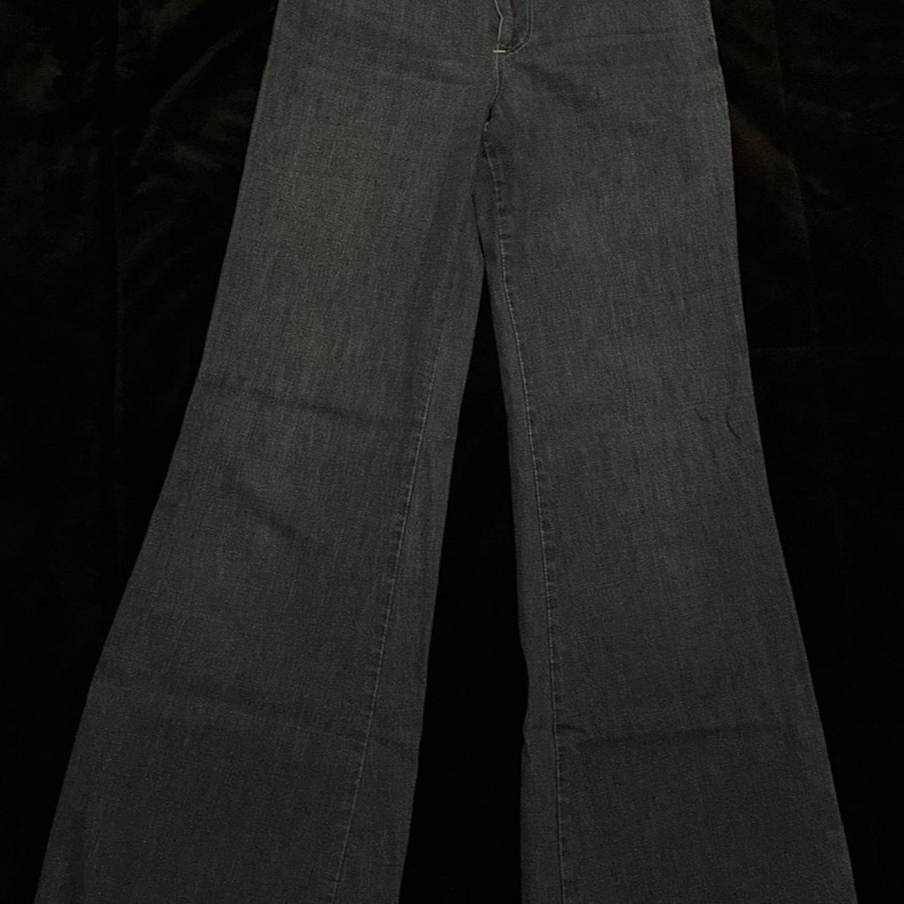 item listed by canela2co