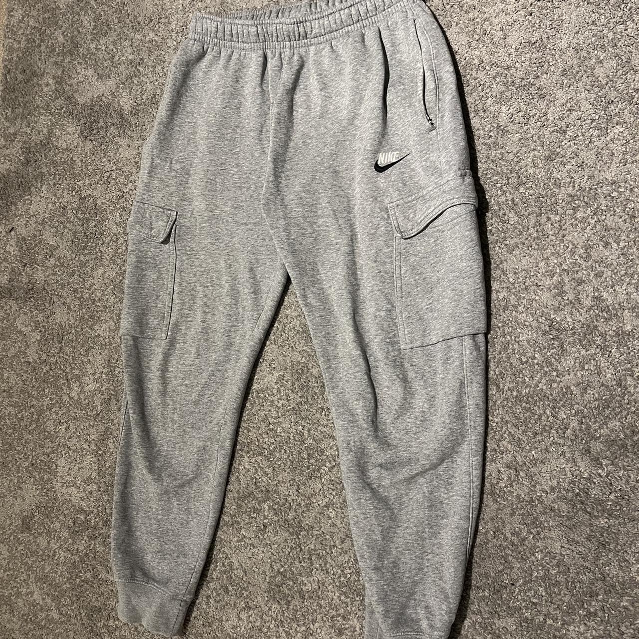 womens nike cargo joggers