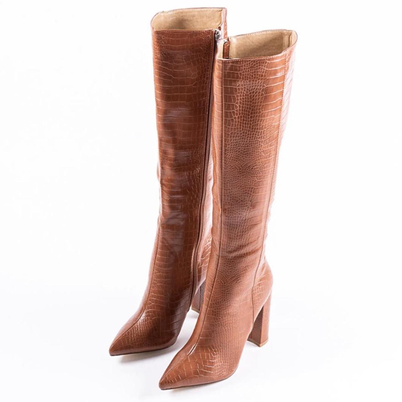 Women's Tan and Brown Boots | Depop