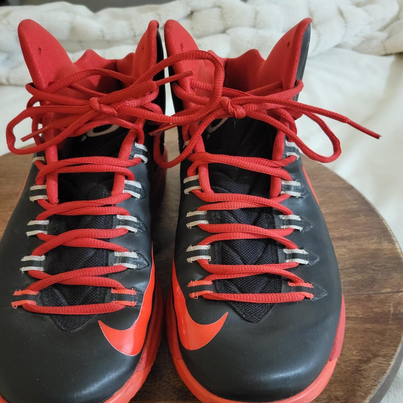 kd 5 black and red