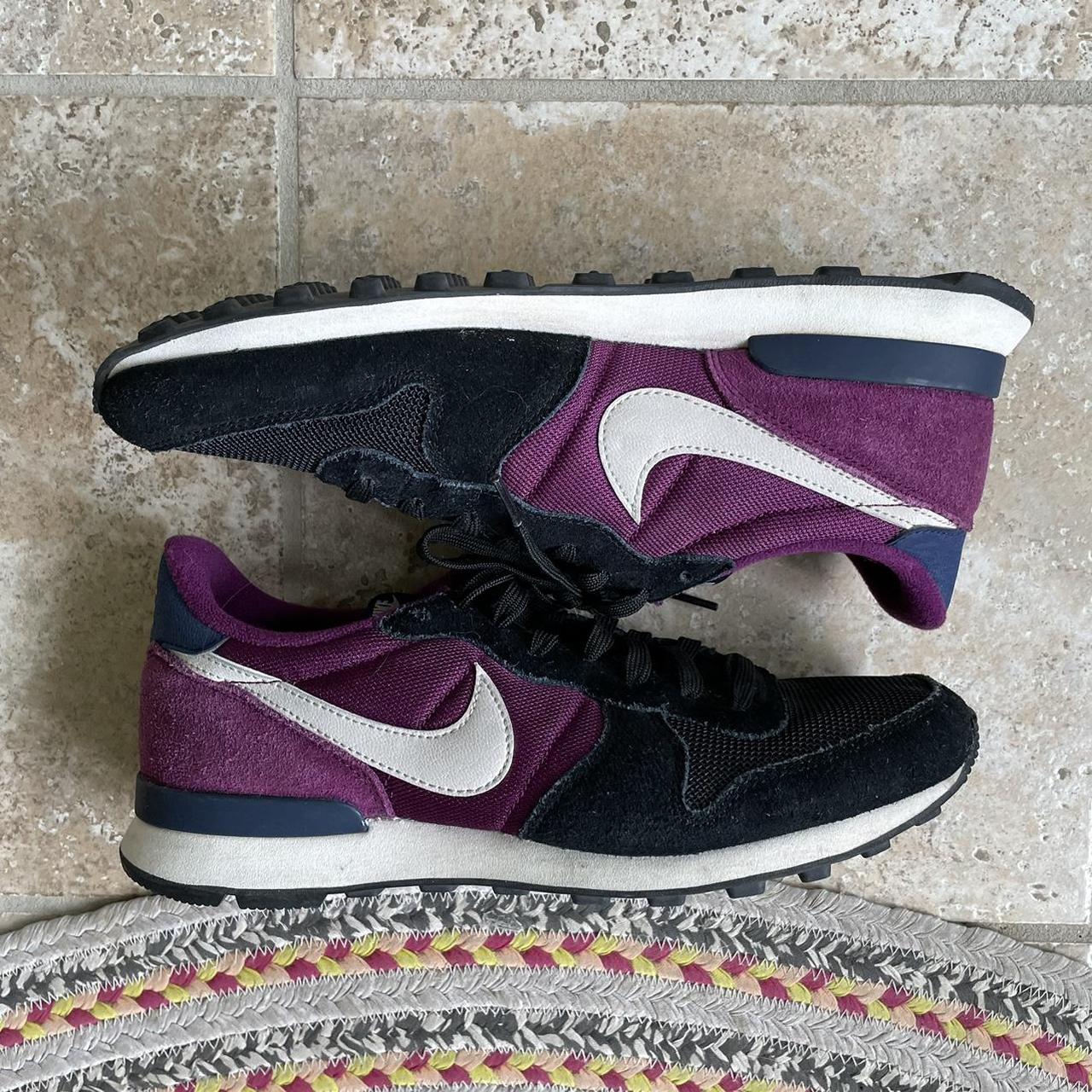 Nike dark purple internationalist trainers hotsell